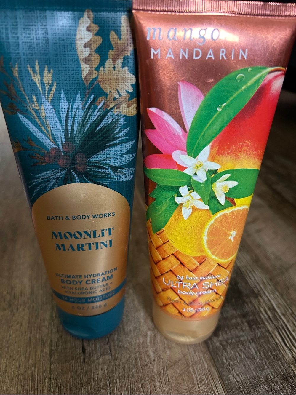 Bath & Body Works /Victorious Secret Lotion & Spray & Bath Bombs NNT EUC - Picture 4 of 9
